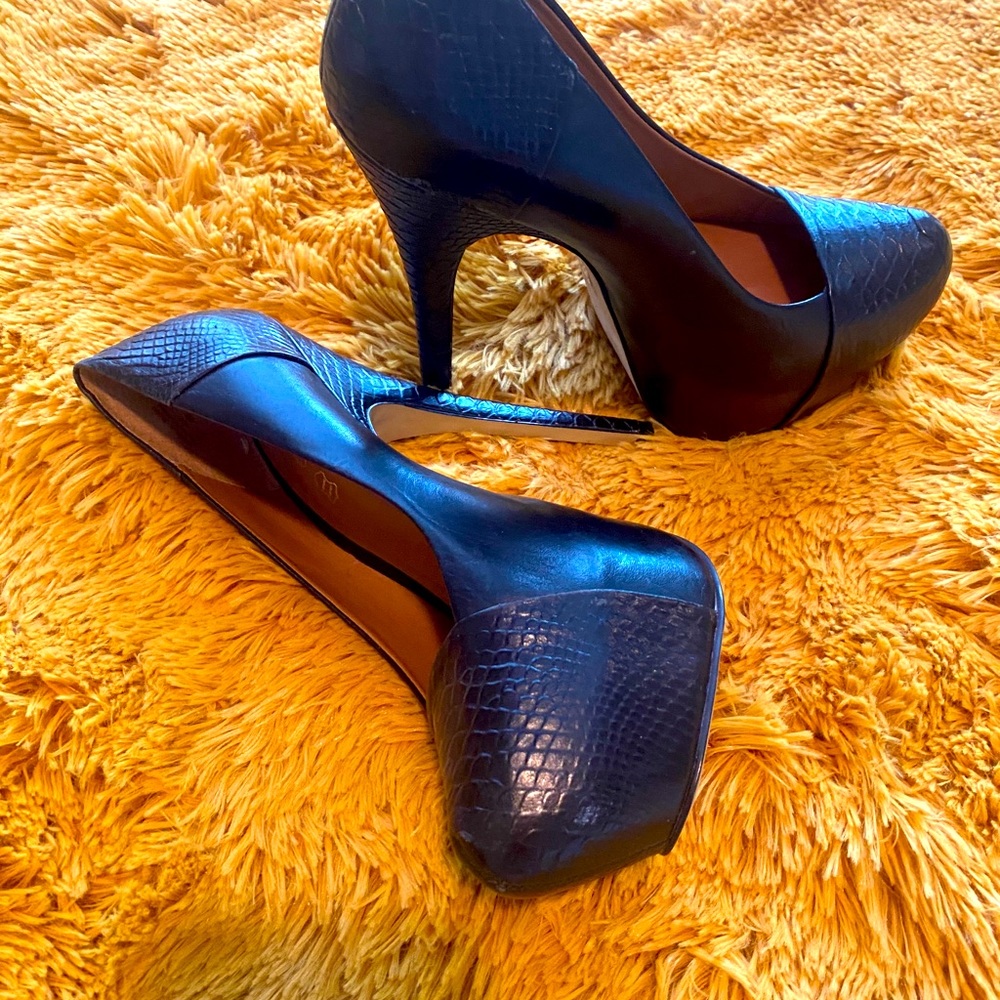 Never worn ALDO heels
